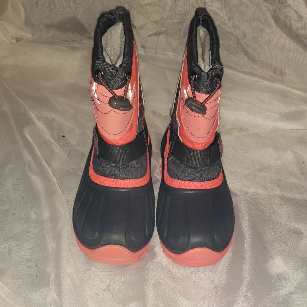 Kids Snow Boots Worn one time!